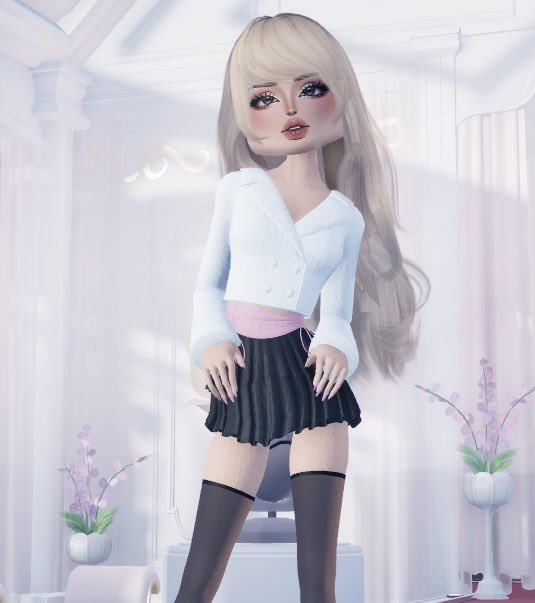 Please Please Please is OUT NOW!!! 🤍#DressToImpress <a href="/_Dress2Impress/">Dress To Impress</a>