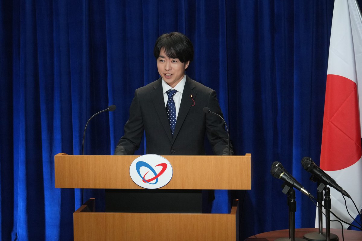 matryoshka_tbs's tweet photo. 2024夏クール金曜ドラマ
||◤ #笑うマトリョーシカ ◢||  

＼初回放送日が𝟔月𝟐𝟖日(金)に決定！／

本編の予告映像が今夜10時〜放送の
#ナインボーダー 放送の最後に公開🎥

さらに！！
予告映像の解禁に先駆けてそれぞれを象徴する
場面写真をお届け✨

#この夏の金ドラは一味違う　
#tbs #金ドラ https://t.co/oJLG2PqdvM