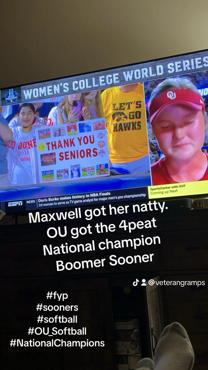 jdsooners3's tweet photo. #OU #OU_softball #Oklahoma #Sooners #Boomer Thank you seniors and thank you Maxwell I’m glad you got a natty. What a 4 year story. https://t.co/cu5s2hSOC0