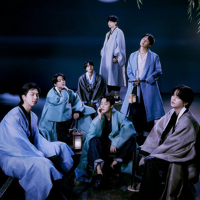 BTS (<a href="/BTS_twt/">방탄소년단</a>) is currently occupying the entire Top 10 on Hanteo.