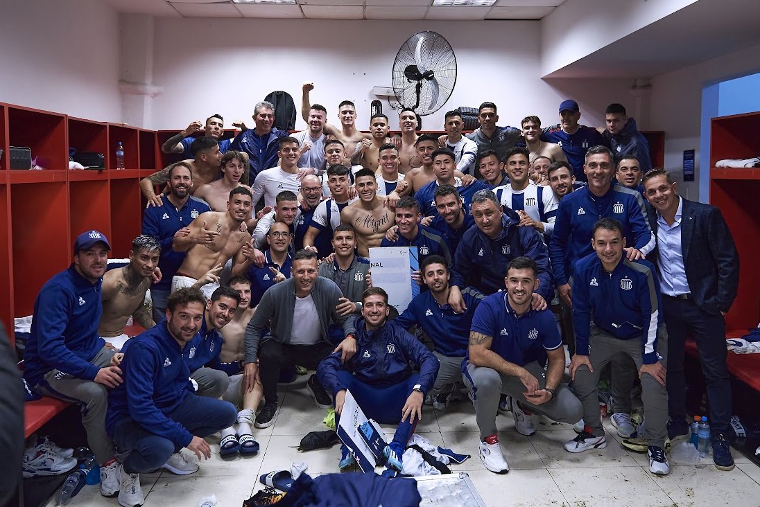 𝗝𝗨𝗡𝗧𝗢𝗦 ✊