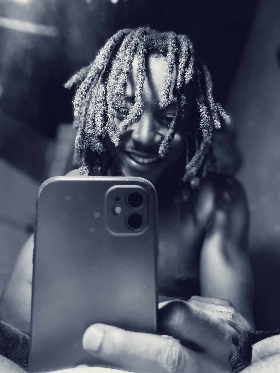 Vyèytimenn tweet media