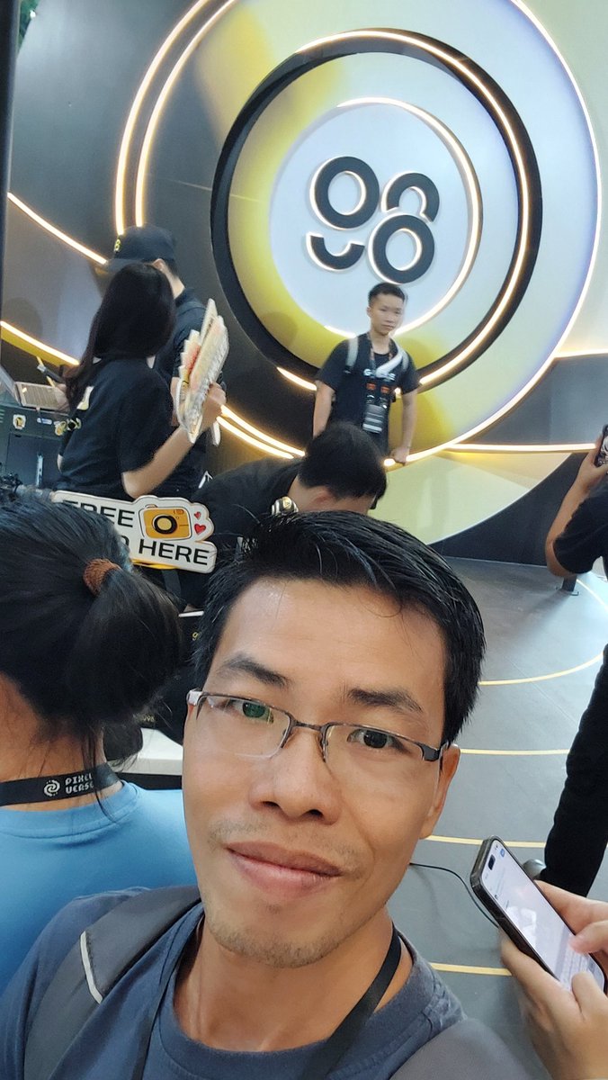 HenrySamson (💙,🧡) tweet media