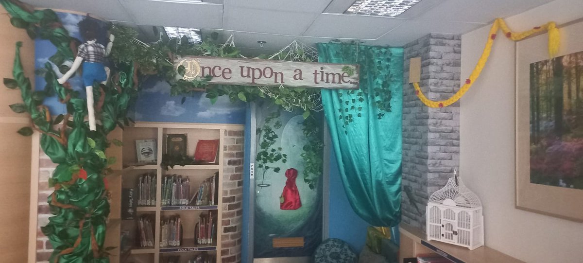 BsakPrimLibrary's tweet photo. Once upon a time in the #bsakprimlibrary....
Welcome to our magical fairytale corner. This relaxing and cosy space is the perfect place to enjoy your favourite fairytales #bsakmagic #readingisfun https://t.co/fyAT6GH36Y