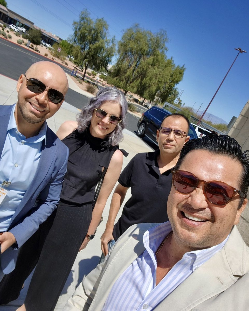 graphicka_'s tweet photo. Congratulations Team! You did an amazing job securing a major WIN!  Welcome @southernnevadawaterauthority, we’re excited for what lies ahead. Big thanks to @wgcommgroup for being such a valuable partner. #BilingualAgency #LatinoMarketing https://t.co/M0DZATrKOL
