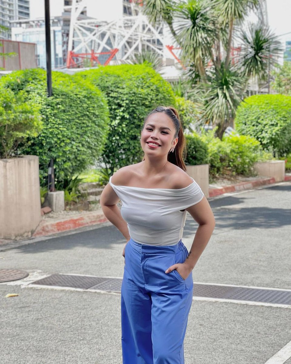 Sparkle GMA Artist Center tweet media