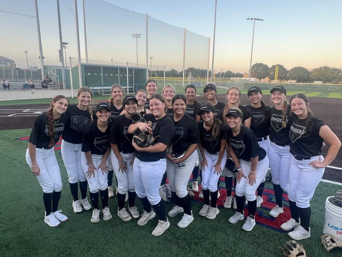 Practice at JJ Pearce today to get ready for Triple Crown TX State Championships. 

Nova approved!!!  Great practice! Good luck tomorrow!!!!