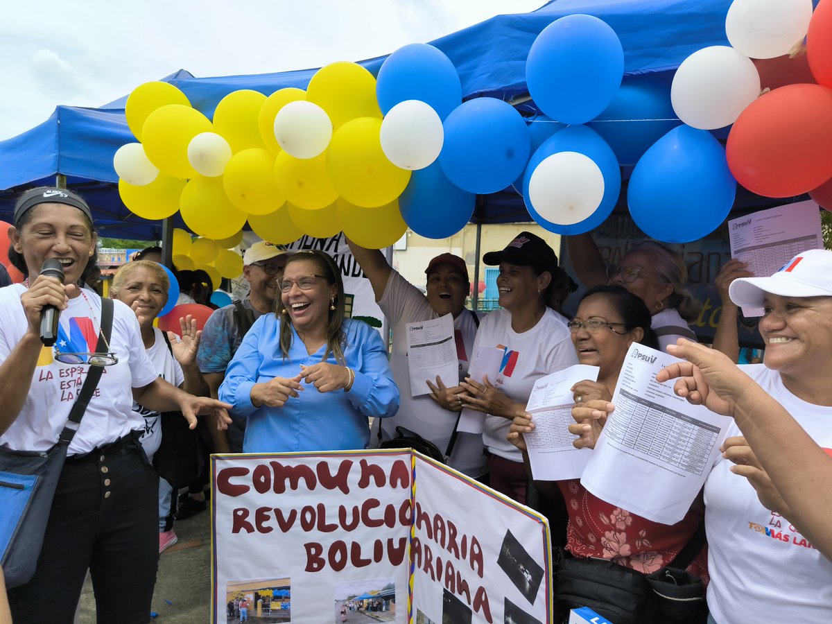 El municipio Tomás Lander se prepara con la #Maquinaria1x10 con @nicolasmaduro nos resteamos.