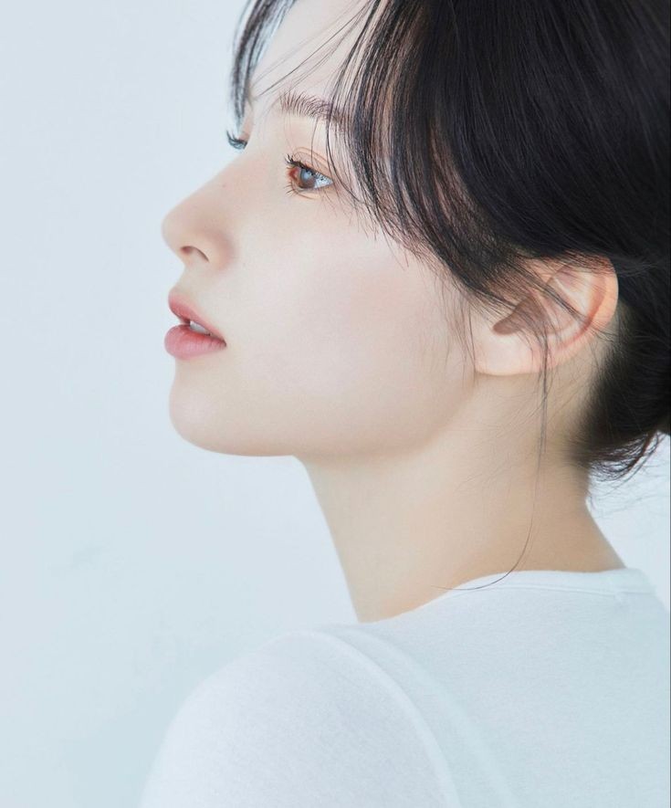 leanavvabHQ's tweet photo. hi leamons &amp; j'lea enjoyers! 🐰💌 this account is dedicated to model, actor, singer, influencer, &amp; emcee, jung lea navvab huening!

♡ + ↻ this to join me in supporting our lovely lea together! let's continue loving her.

#JLEA #정리아 #JungLea #leanavvab #랴밥 #leamon https://t.co/lrPJolIJJD