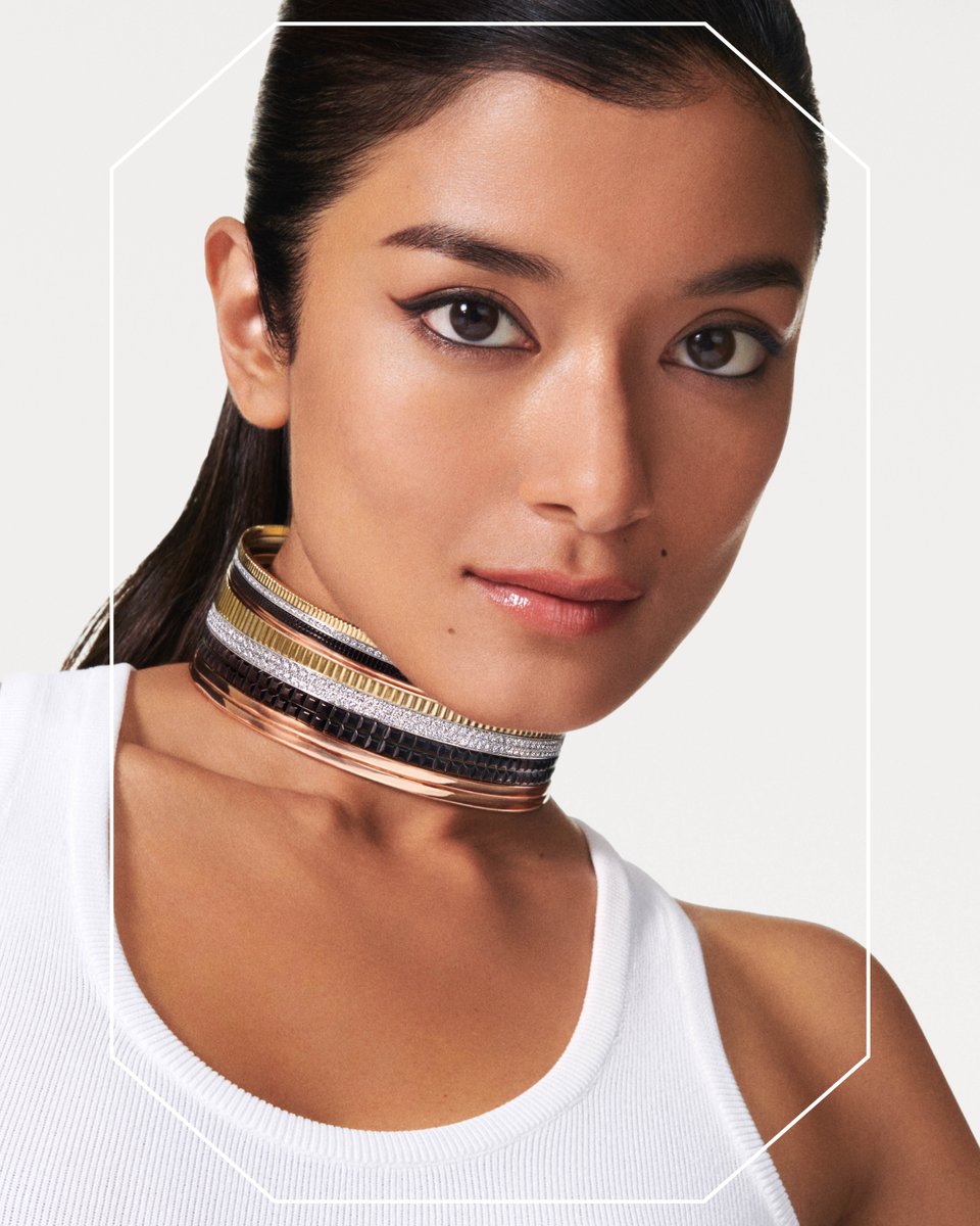 2004年の誕生以来、唯一無二のデザインと美学で、圧倒的な存在感を放つキャトル。メゾンに伝わる4つのコードを継承しながら、常に進化を続けています。
bit.ly/43P8Xlh

#Quatreis20 #ローラ #ブシュロン