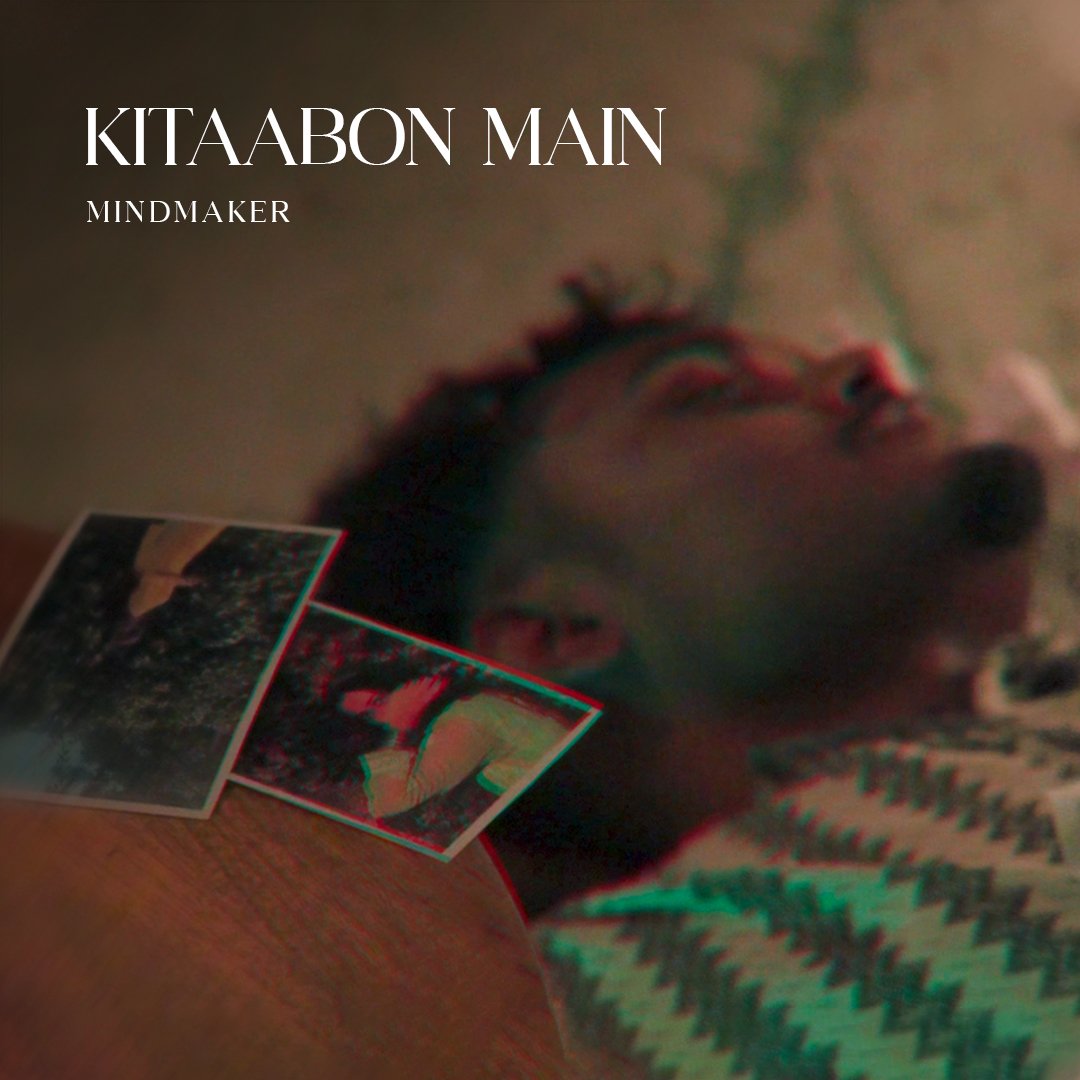 Mindmaker12's tweet photo. जानकारी: Kitaabon Main 
| Arriving tomorrow at 5:30pm 

Meri Kitaabon main, Tere panne hai.
.
.
.
#arrivingsoon #music #soulful #pop #art #saregama #chilltrap #chilltrapmusic #saregamakarvaan #indiemusic #Mindmaker #rapper #yeezy #adidas #livemusic #lovehindisongs https://t.co/v1zydTNCjW