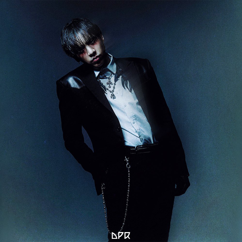 DPRIANarchive's tweet photo. DPR IAN - SAINT (EP) OUT NOW

Spotify: https://t.co/5xNXo3w4gE
Apple: https://t.co/5LJcGGROSQ

#DPR #DPRIAN #SAINT @DPRIAN_ https://t.co/rqWHeohwZV