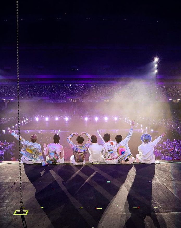 “we got something real nothing could break” 

and it’s true. it’s apobangpo for life 😭💜