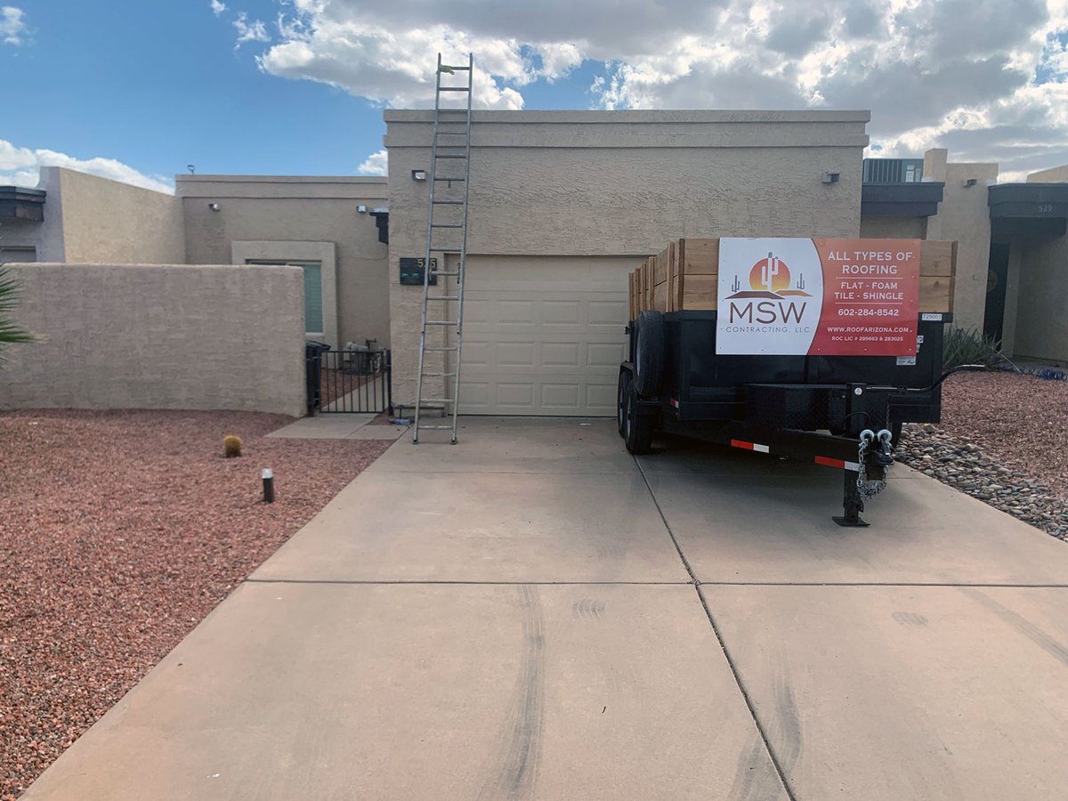 RoofArizona's tweet photo. MSW Contracting, LLC recently finished a seamless foam roof installation in Tempe AZ with new skylight curbs. Read the project recap: https://t.co/CWSyObKL1g #msw #mswcontracting #roofer #roofers #roofing #roofinstall #roofinstallation #foamroof #foamroofing #Tempe #skylight https://t.co/L8H5An0lob