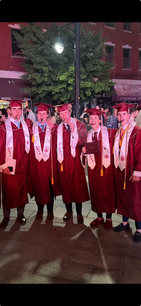 francomc's tweet image. South Carolina Bound @CollegeofCharl1 @UofSC @CCUChanticleers @ClemsonUniv   Congrats Boys!  LSA2024 🔜 🏫