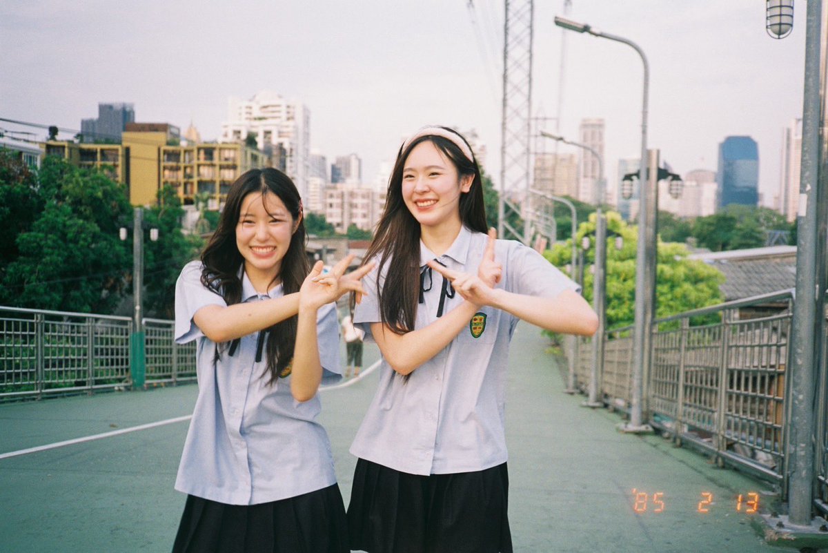 junewanwimol19's tweet photo. 🤓 https://t.co/8qYr4h6qlk