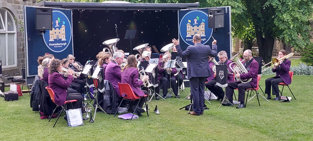 We were proud to play at the #Knaresborough #DDay80 event in the Castle Yard last night. #community #brassband