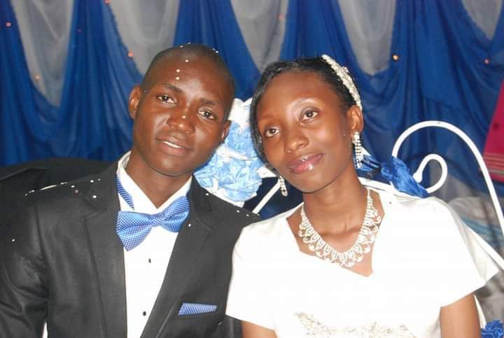 SindaMalgwi's tweet image. Exactly ten (10) years ago, we stood before God &amp;amp; the congregation in a Holy Matrimony and took a vow as a couple. God have brought us thus far and we are going beyond under his mercy because by strength shall no man prevail

2014                                         Now
