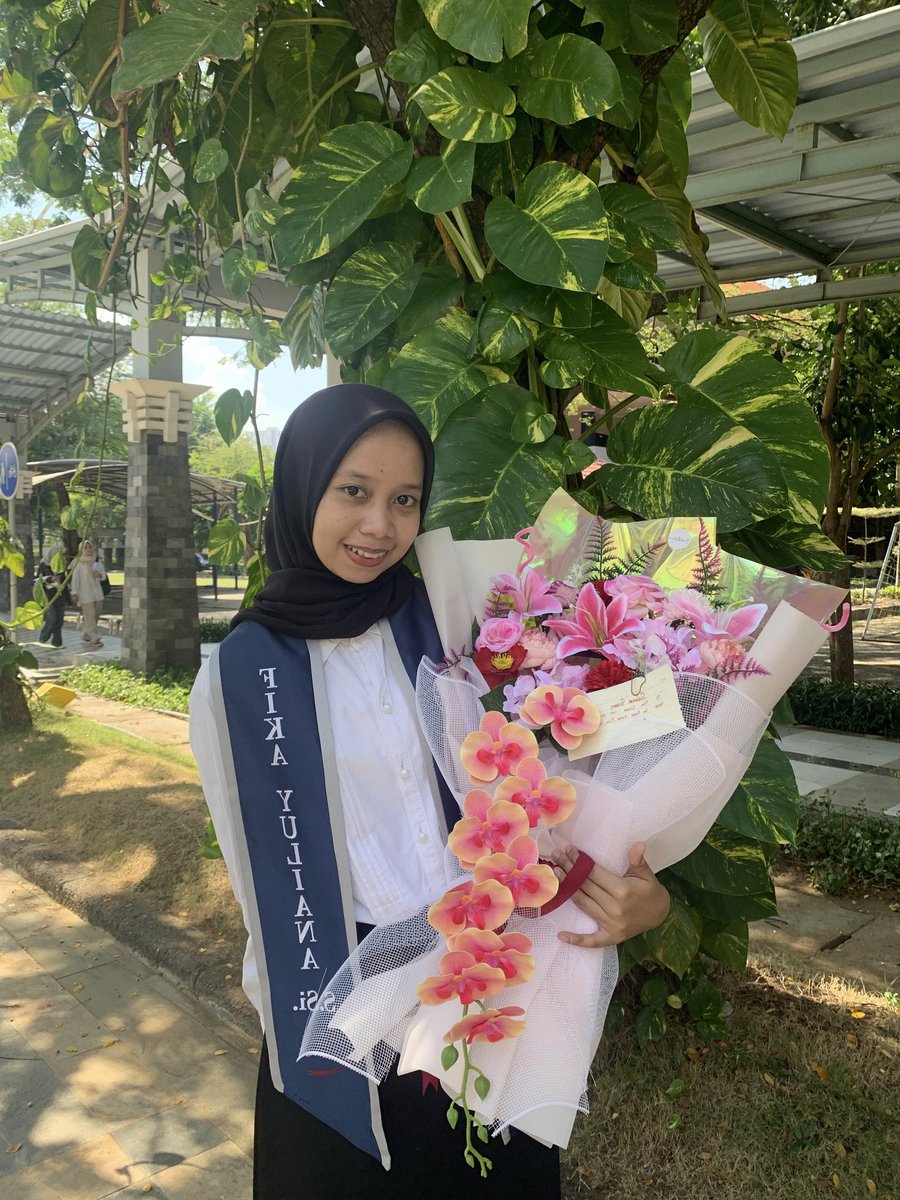 eksmud26's tweet image. akhirnya banget udah 3/3 😼