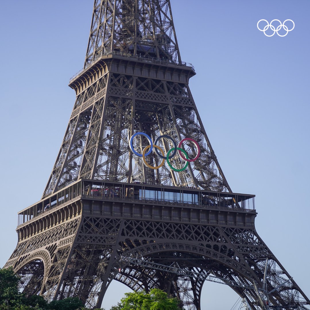 ¡LOS ANILLOS OLÍMPICOS EN LA TORRE EIFFEL! 🤯❤️‍🔥

Cada vez falta menos para <a href="/Paris2024/">Paris 2024</a>. 🫶
