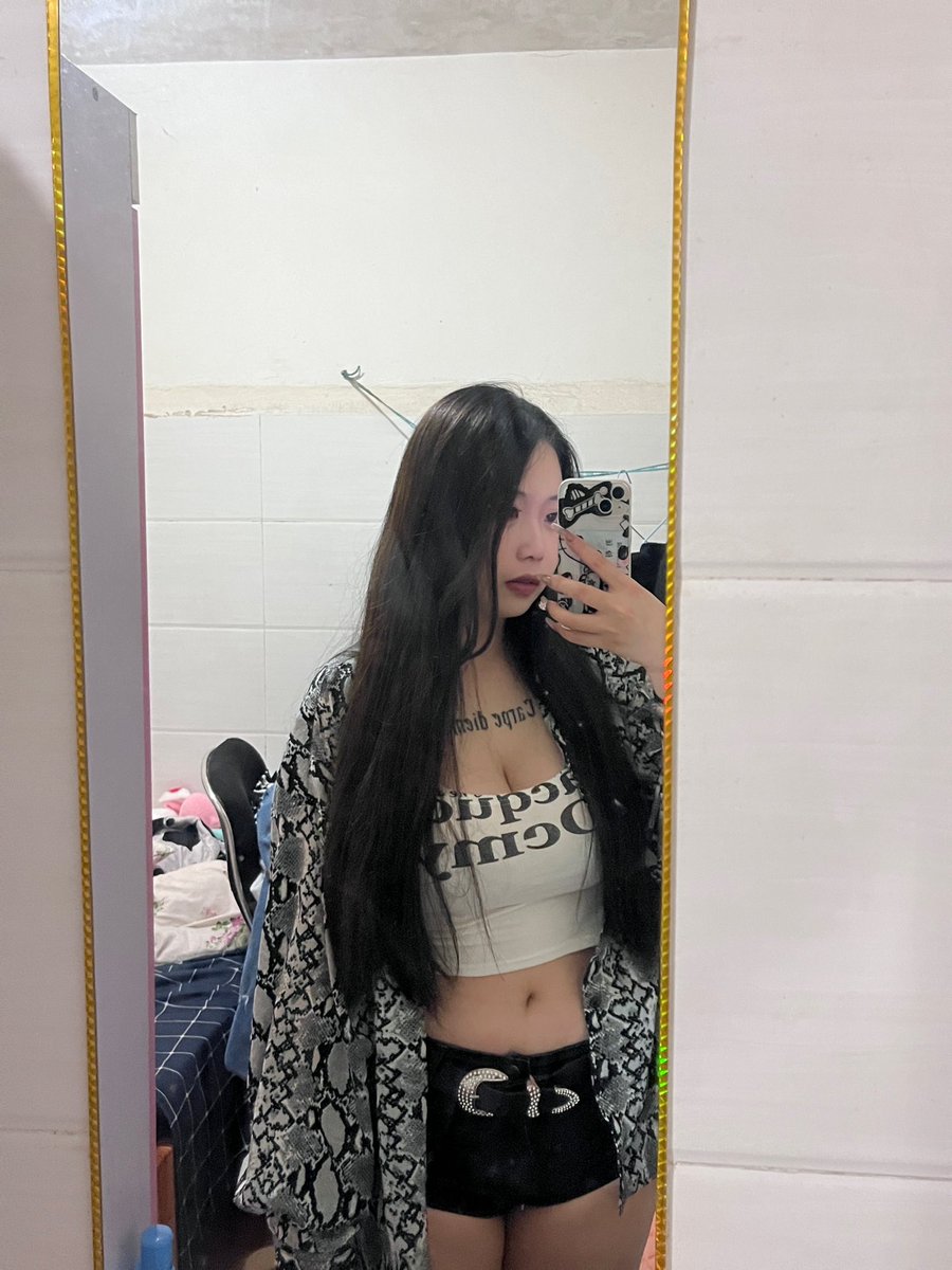 Veyki2's tweet photo. 😶‍🌫️ https://t.co/KBSPw9anTR