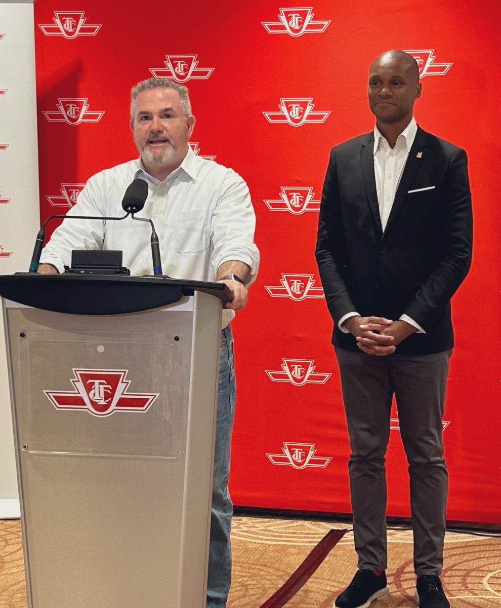 TTCNewsroom's tweet photo. The #TTC and ATU Local 113 have reached a tentative agreement that avoids a strike.
Read a statement from CEO Rick Leary at https://t.co/a0NMyE2Xvh https://t.co/kzWxfMmmKu