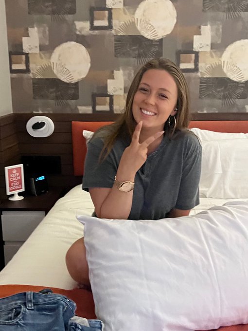 Hey all 👋 been a minute lol. Moving back to Vegas June 13th to start shooting again. Shout out to @itsricoreyes