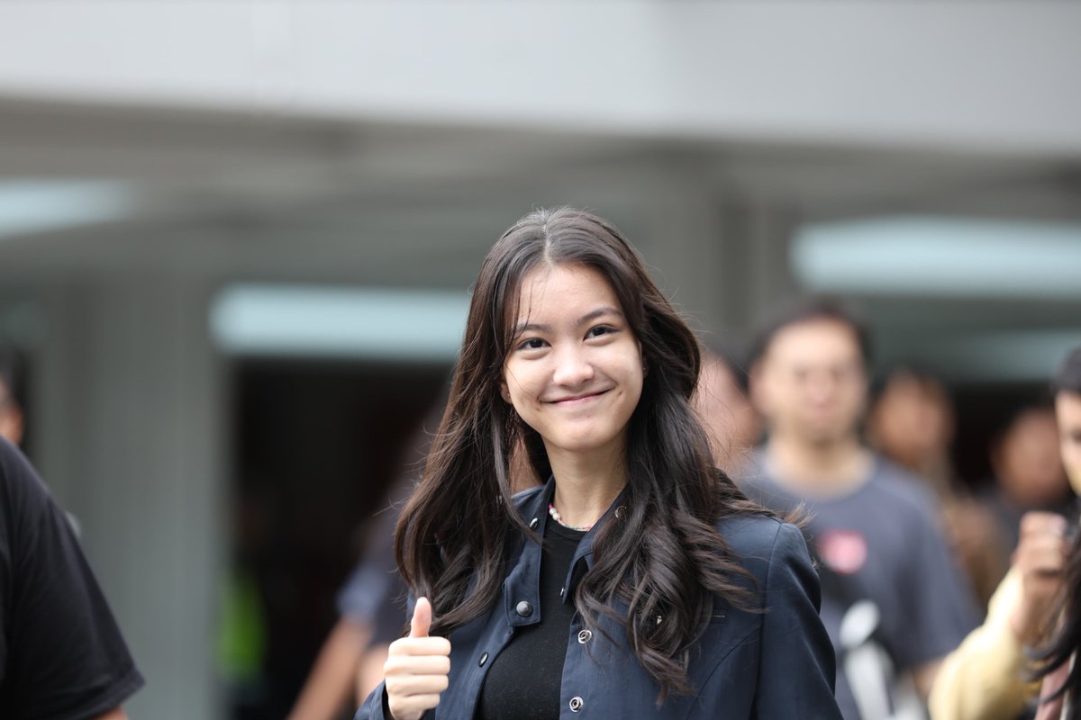 48timee's tweet photo. Greesel, welcome to Bali! https://t.co/u1tGmtbe4n