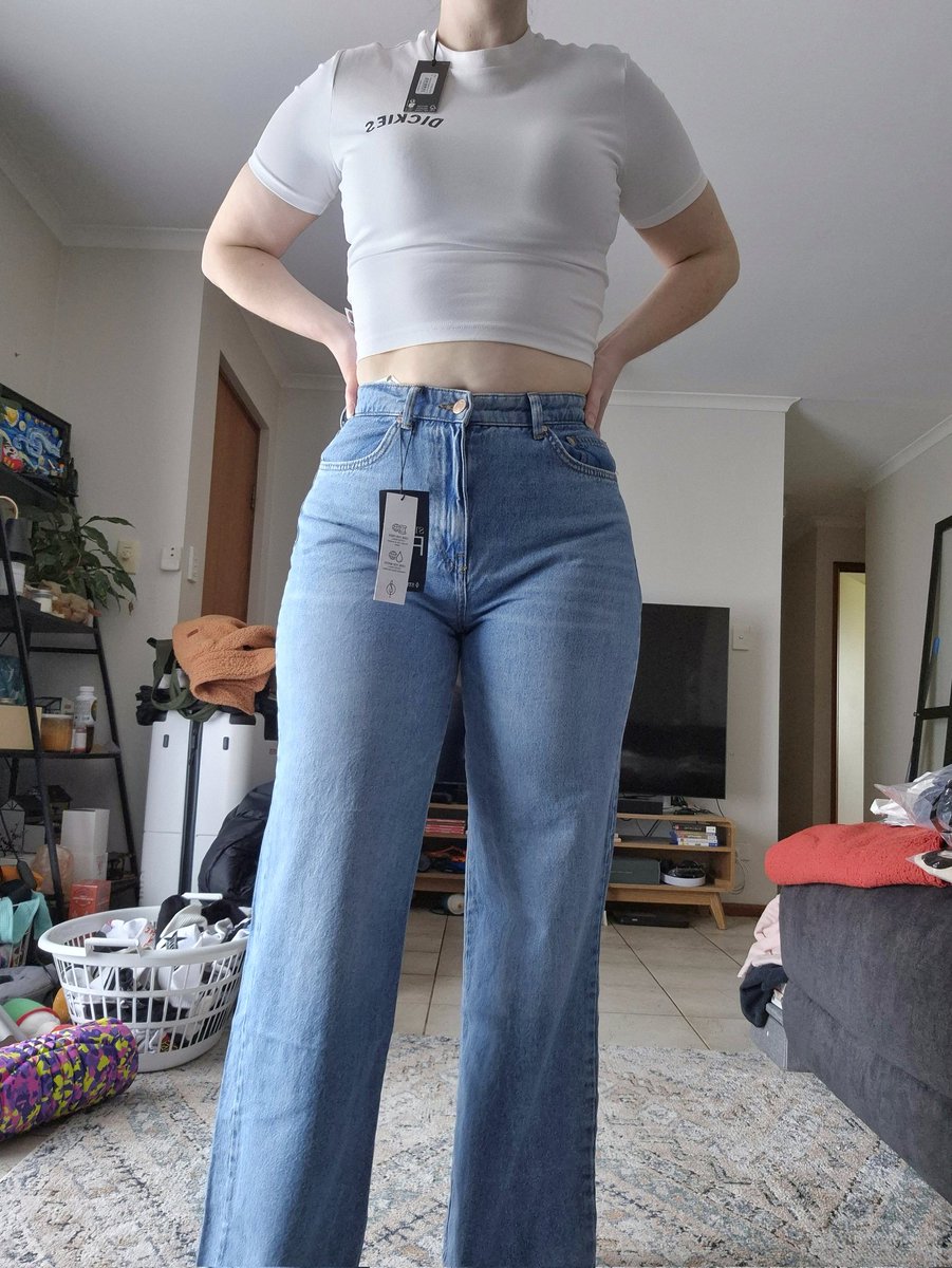 annabellems 🍑 tweet media