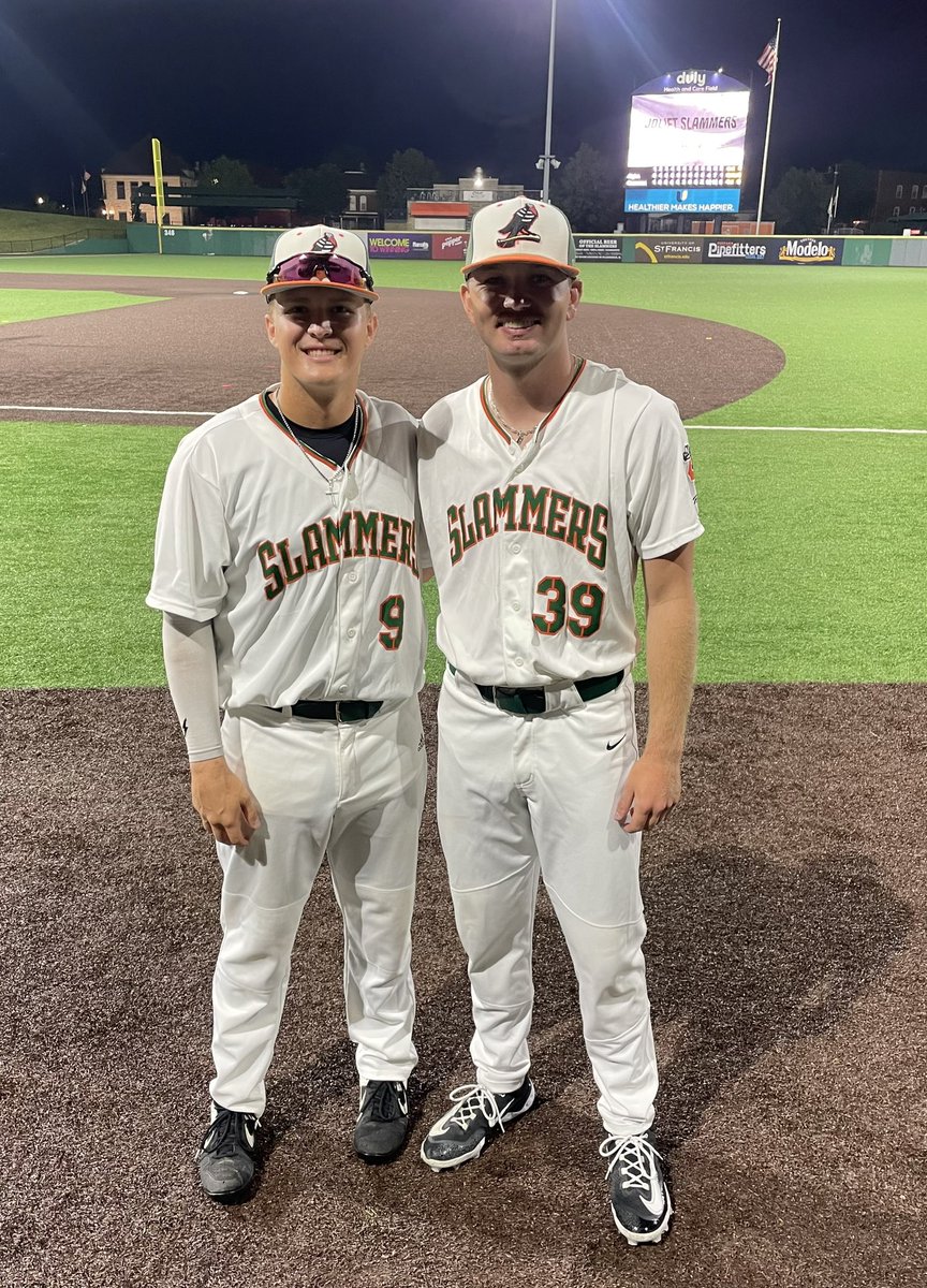 Former  Leatherneck Jake’s team up for a win on Joliet Slammers of Frontier Pro League.  <a href="/WIUBaseball/">Western Illinois Baseball</a> #NeckUp