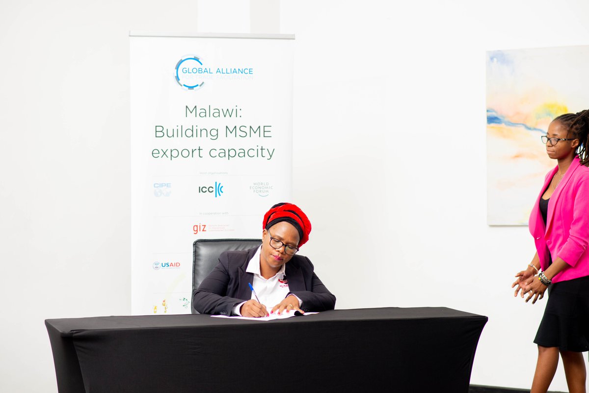 GATFnews's tweet photo. ๐ฒ๐ผ Yesterday, we launched our new MSME export capacity project in Malawi! Hereโs to levelling the playing field for small business and supporting inclusive growth. ๐ @USAIDEconomic @DHLAfrica #MSME #ExportCapacity #Malawi https://t.co/MHXTvfYpyC
