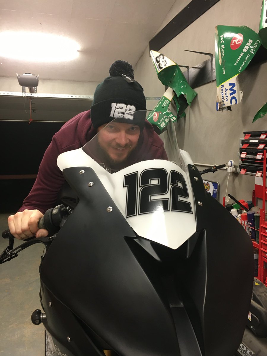 Seven years gone.  
Still miss my oul buddy.