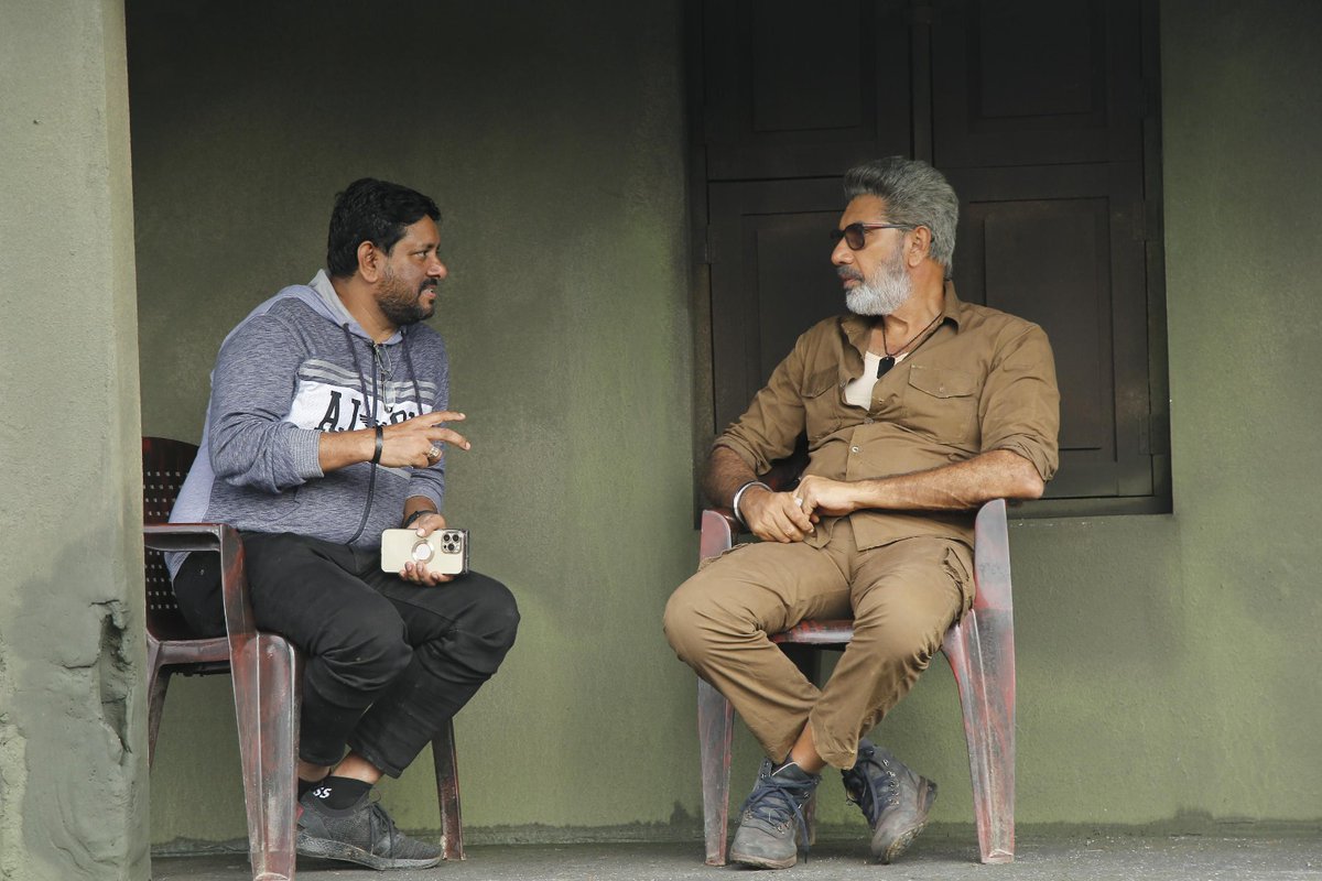 KollywoodStreet's tweet photo. #Weapon - #KollywoodStreet Review - 3.5/5
👉 https://t.co/C6UoqdohcP
@Abdulkaderoffl @manzoorms #Sathyaraj @GuhanSenniappan @iamvasanthravi @DirRajivMenon @Rajeev_gpillai @TanyaHope_offl @GhibranVaibodha @MeenaChabbria2 @SureshChandraa @DoneChannel1 #WeaponReview https://t.co/Wv9YRhPVUe
