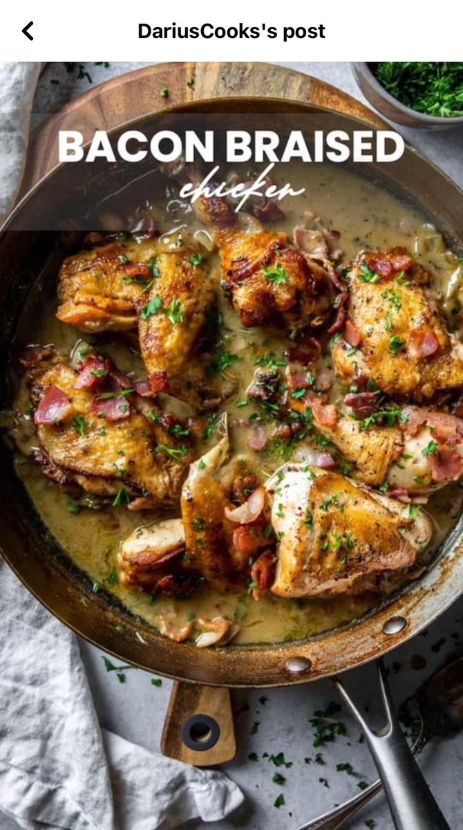 dgstillme's tweet image. And why does he use his grease rimmed hex clad knockoff pans for his pics? Look at that layer of baked on grease. Yuck.