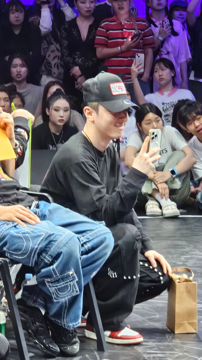 스과😎(slow) tweet media