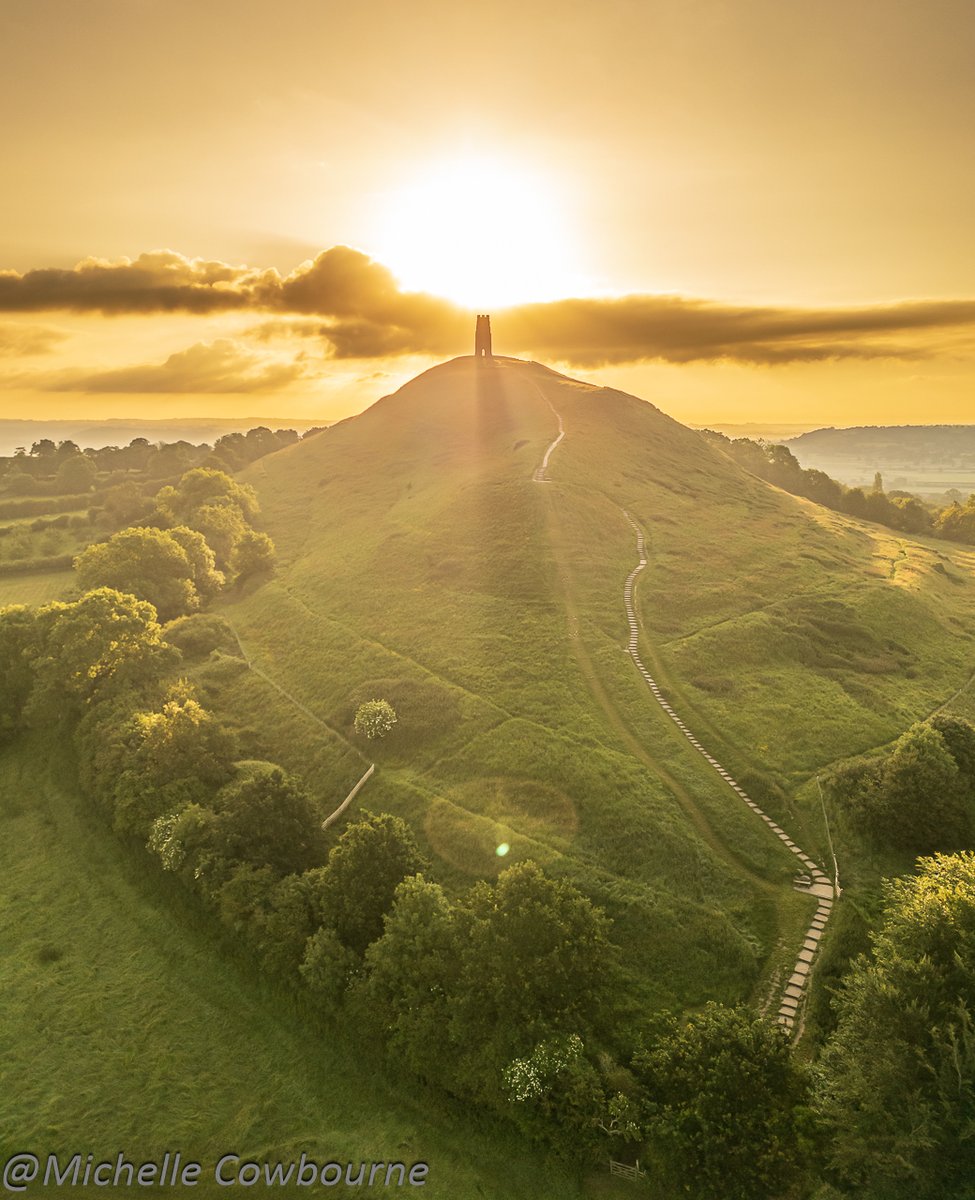 Michelle Cowbourne tweet media