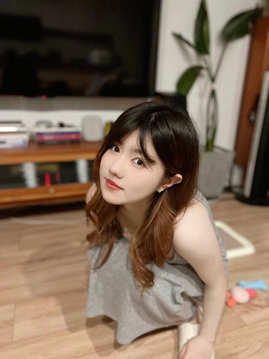 mcdyzcfsl's tweet photo. @FeierGoddess 求报价，求射屏 https://t.co/Qv7AJHjnuY