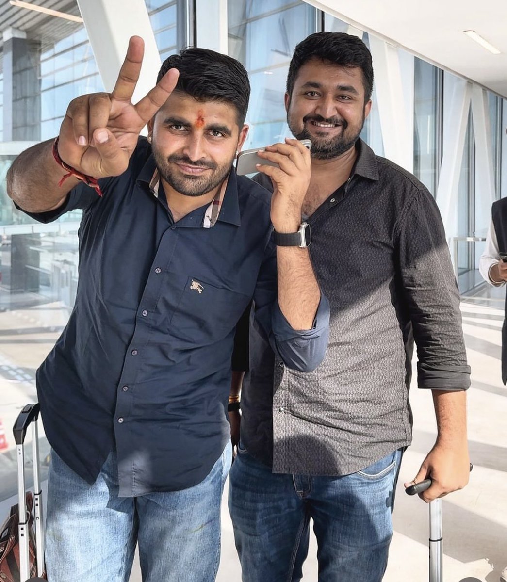 हमारे लाड़ले विधायक रविंद्र सिंह भाटी जी ✌🏻❤️🌺