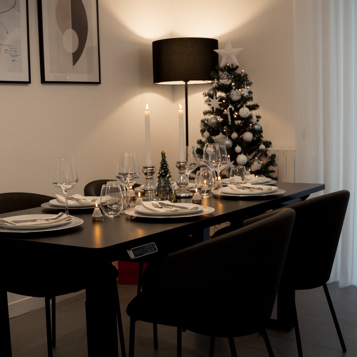 FlexiSpotDE's tweet photo. Aufregende Neuigkeiten! Unsere FlexiSpot E7-Serie ist jetzt im Angebot! 🎉Mit perfektem Design passt unsere E7-Serie zu jeder Situation. Der ideale verstellbare Tisch für alle Bedürfnisse!
Holen Sie es sich jetzt zu einem großartigen Preis! https://t.co/lpxYQ2HwTv https://t.co/BkfO89GyMe