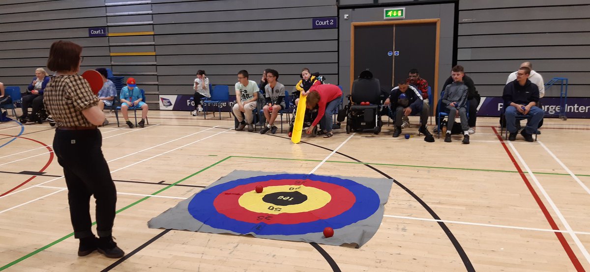 Some target practise to start last night's boccia  session <a href="/SheffieldSmash2/">Sheffield Smashers</a> <a href="/PondsForge/">PondsForge Sheffield</a>  #volunteerweek2024