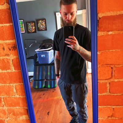 Roasted_II's tweet photo. #NewProfilePic https://t.co/uTQBBivBr9