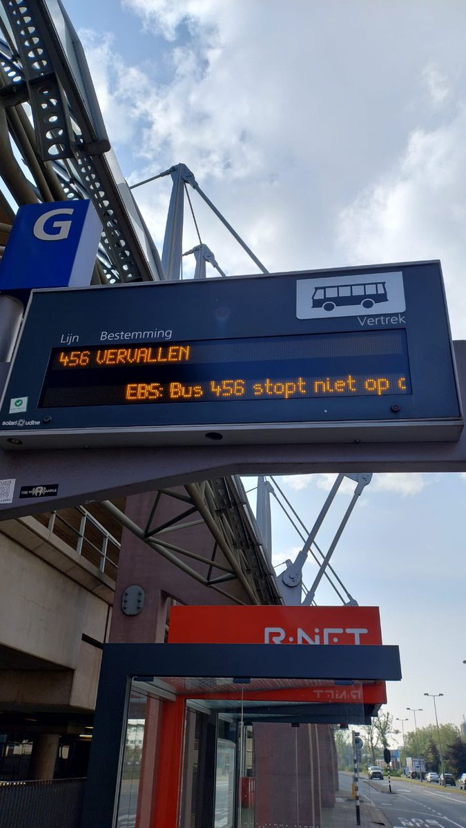 ronaldbonte's tweet photo. Zeg @EBSHaaglanden gaat nooit meer goed komen hè. Dankzij jullie weer temm nu laat op m’n werk. Maar dat boeit jullie natuurlijk geen ene niks niet. Hopelijk is m’n auto snel weer uit reparatie. Ben ik weer van jullie af 🤬🤬🤬🤬🤬🤬🤬🤬 https://t.co/XyS47y6Ebk