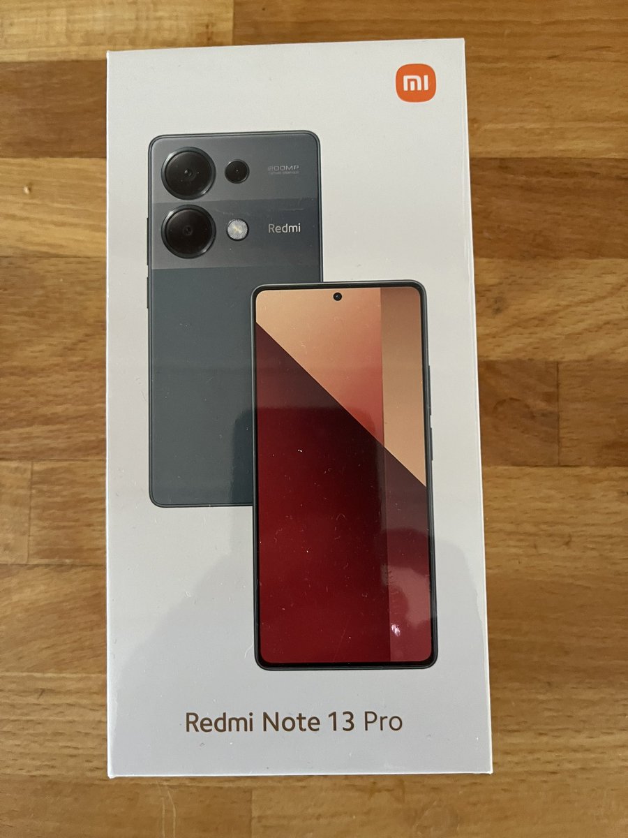 DSeeger81's tweet photo. Ich habe vor einigen Wochen bei @AmazonNewsDE eine LED Lichterkette für 19,99€ Euro bestellt und dieses Handy bekommen. 

Weil ich - schon von Berufswegen - ein sehr ehrlicher Mensch bin, habe ich Amazon um Abholung und Erstattung gebeten. 1/x https://t.co/Hy9w4nVImx