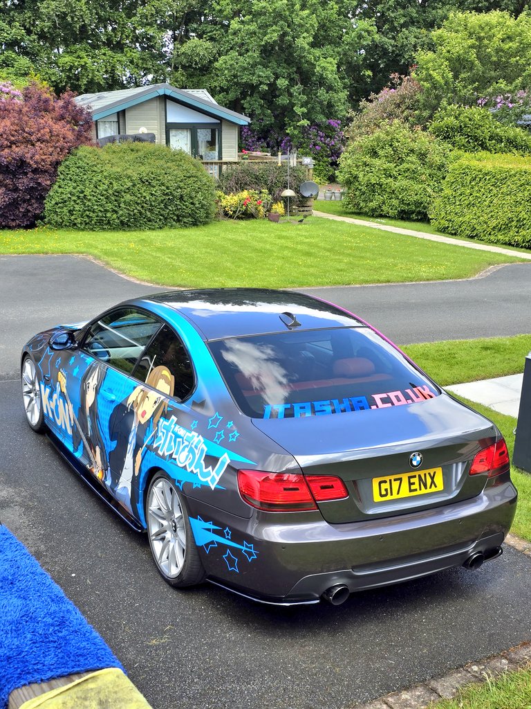 Ukitasha's tweet photo. 清潔できれい😊 #けいおん #痛車 #bmw https://t.co/AmH4e4kFtL