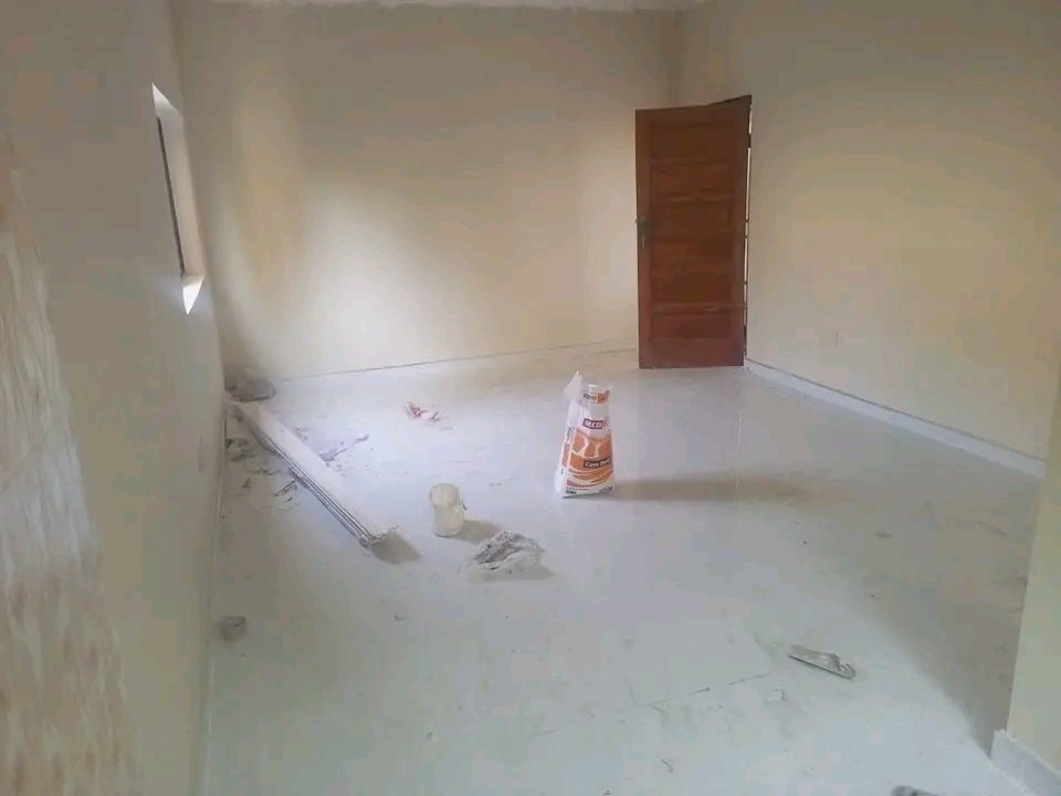 KABULONGA|| BEDSITTERS || K3,500 || MORDEN UNITS ON RENT||
 ready ⭕ July first week
CALL or WHATSAPP 0973804068
 Off Kabulonga Rd near mount Zion ⛪
 -neat 
 -morden
-self contained
-showers 
PAY K3,500 by 3
CALL 0973804068
#RETWEET #ZEDTWITTER #LUSAKARENT #HOUSES 

#kabulonga