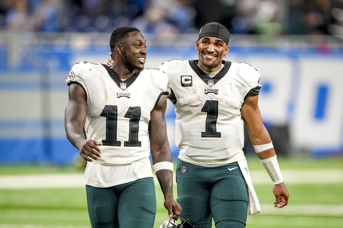 The Philadelphia #Eagles Offense with Jalen Hurts is expected to be 85% new with OC Kellen Moore. #FlyEaglesFly