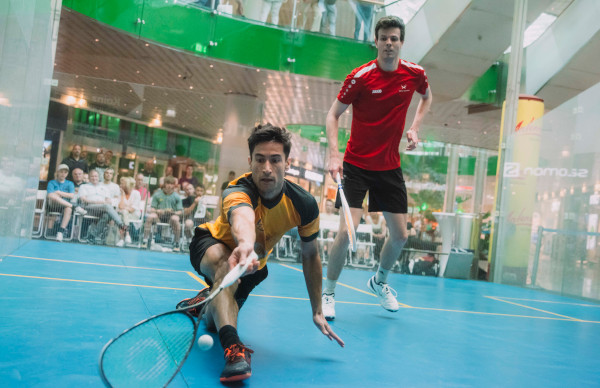 SquashInfo's tweet image. It’s third time lucky for Aqeel Rehman over Swiss Robin Gadola as the home town hero makes the men’s @PSAChallenger Mozart Open semis in Salzburg squashinfo.com/events/10424

@SquashChallenge @SquashLibrary @SquashSite