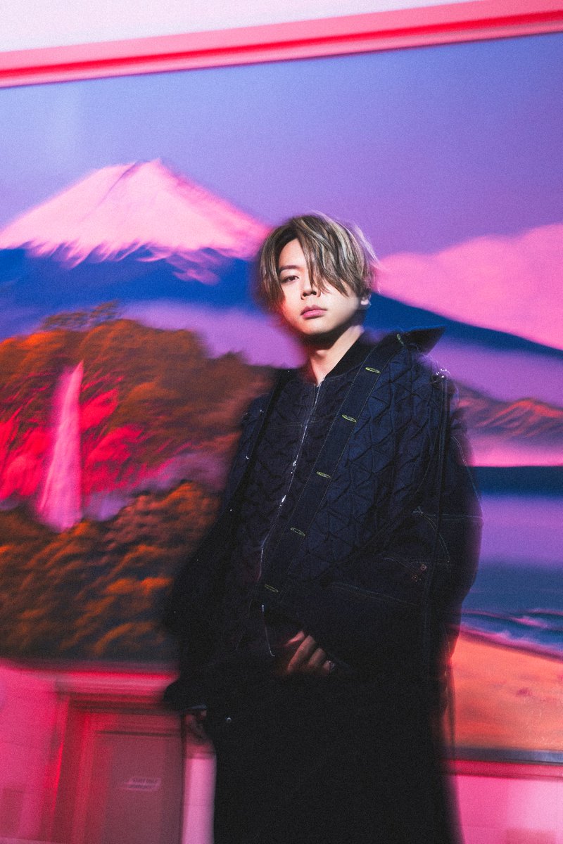 NEWS0915_music's tweet photo. 🔴￣￣￣￣￣￣￣￣￣￣
　　　Artist Photo
　　　 #増田貴久
　   Takahisa Masuda
＿＿＿＿＿＿＿＿＿＿＿🔴

NEWS 14th Album
「#JAPANEWS」
7.24 Release!!!

詳細・ご予約はこちら
🗾https://t.co/KjNAJLNCD5

#NEWS_JAPANEWS https://t.co/rL1T0jWIQG