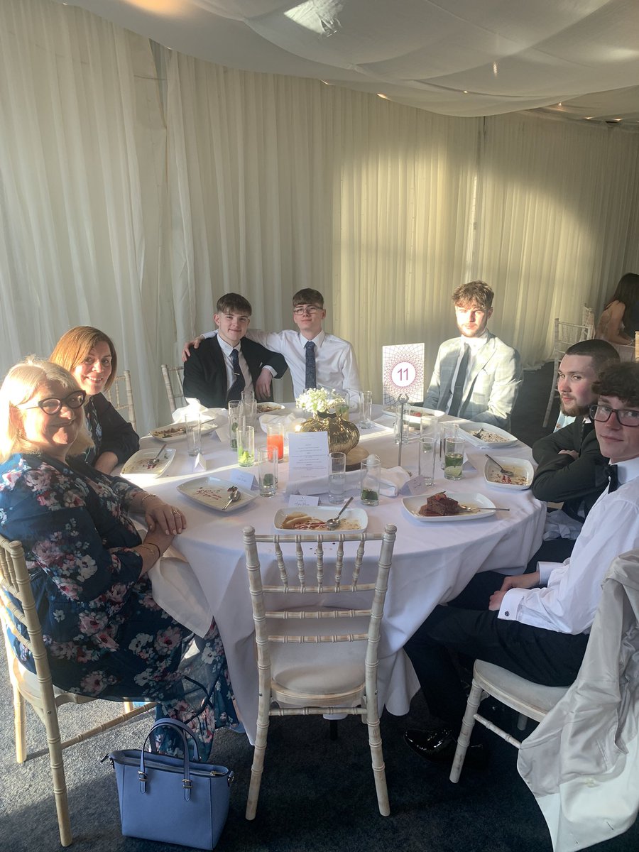 Mr P Reynolds tweet media