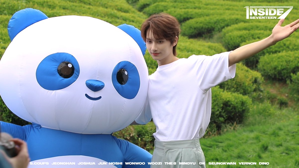 pledis_17's tweet photo. [INSIDE SEVENTEEN] 준 차백도 광고 촬영 비하인드 (JUN Chapanda Ad Shoot Sketch)

▶️ https://t.co/vGYbVIP3qR

#JUN #준
#SEVENTEEN #세븐틴
#INSIDE_SVT https://t.co/xypyMmpJh7